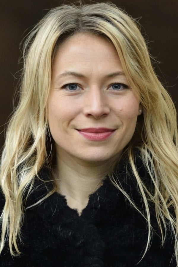 Frida Hallgren.jpg