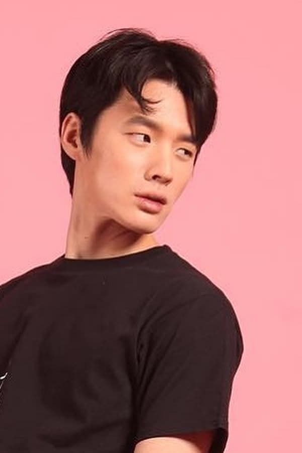 Hwang Ji-hoo.jpg