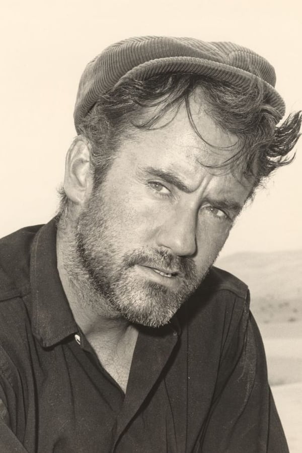 Ian Bannen.jpg