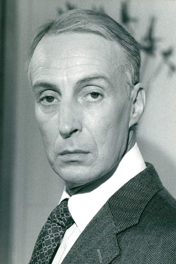 Ian Richardson.jpg