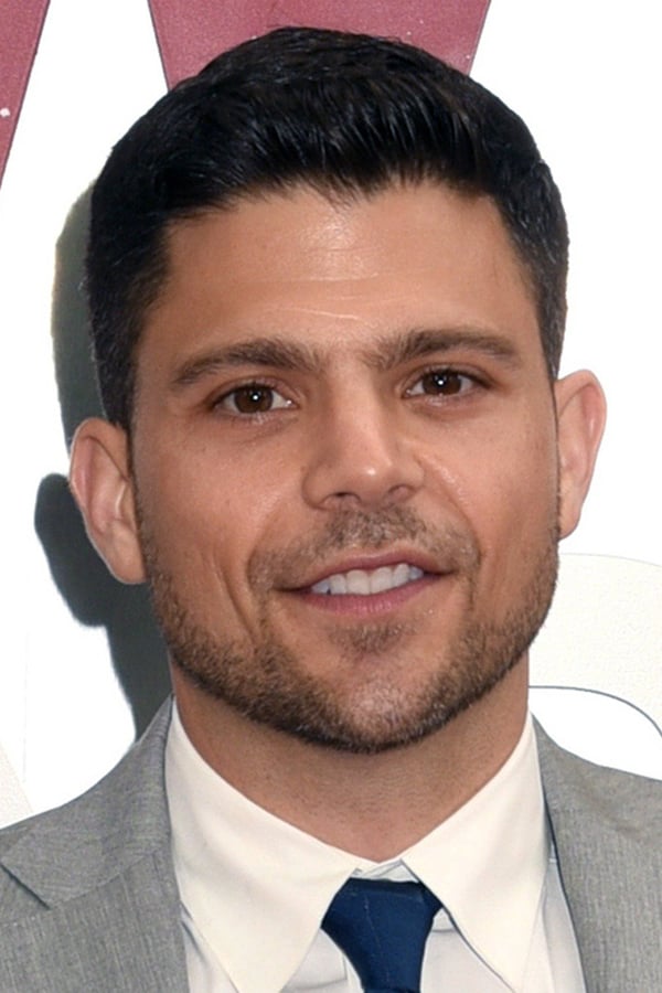 Jerry Ferrara.jpg