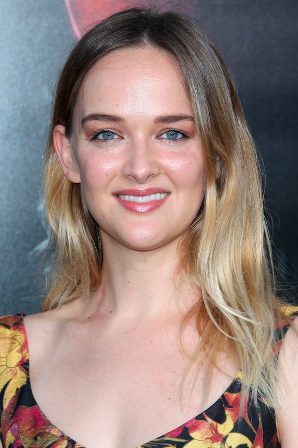 Jess Weixler.jpg