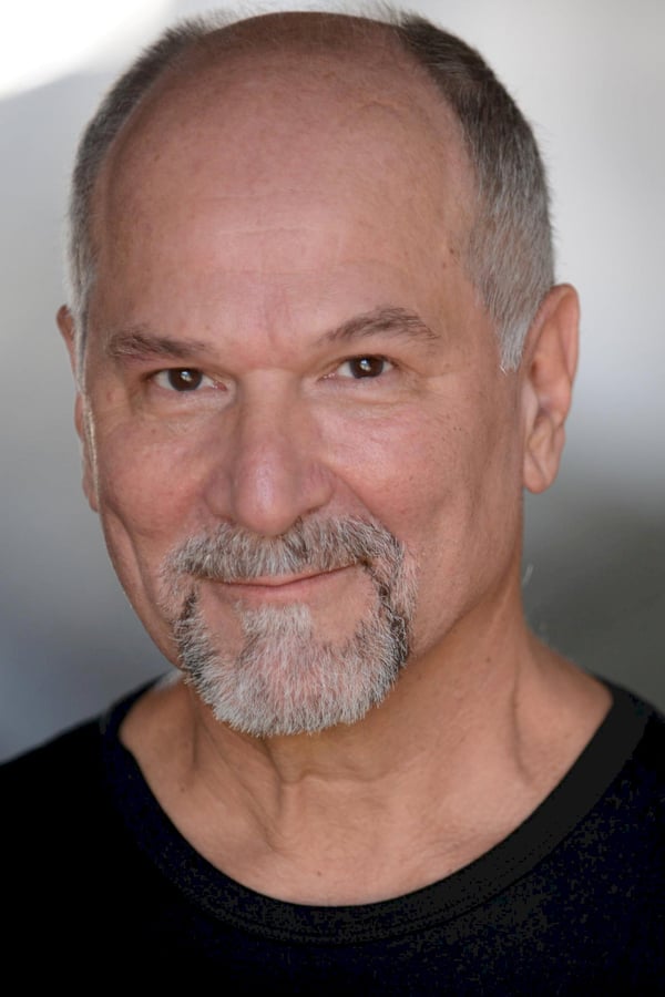 John Kapelos.jpg