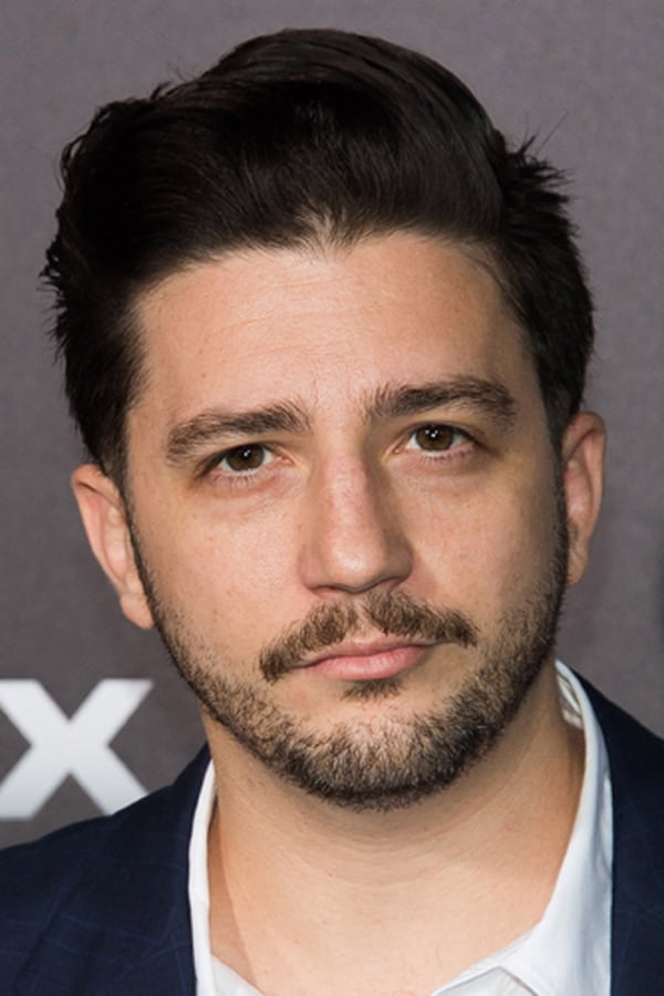 John Magaro.jpg