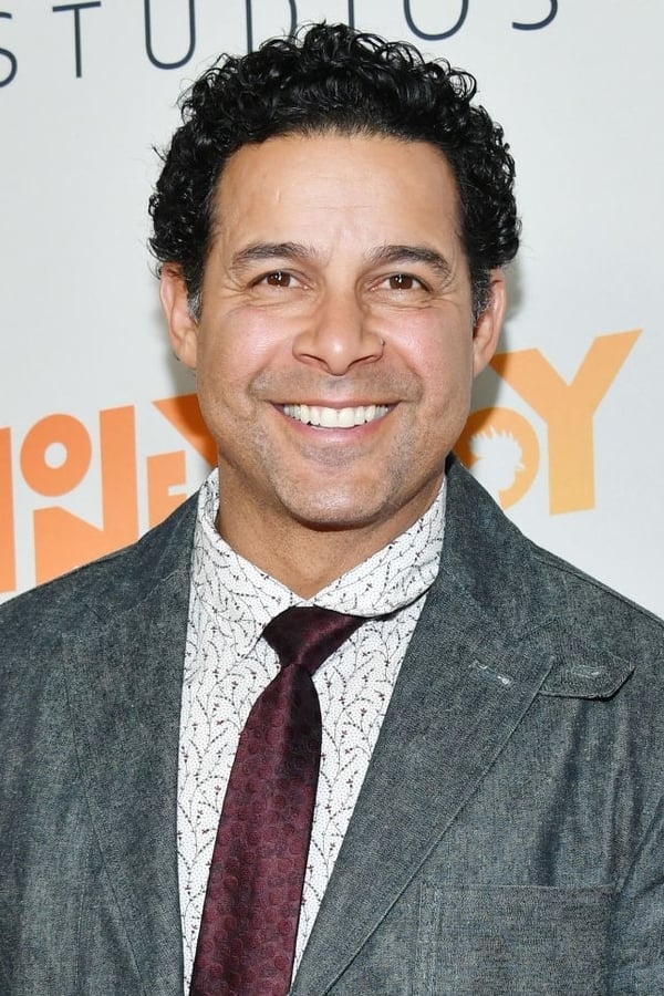 Jon Huertas.jpg