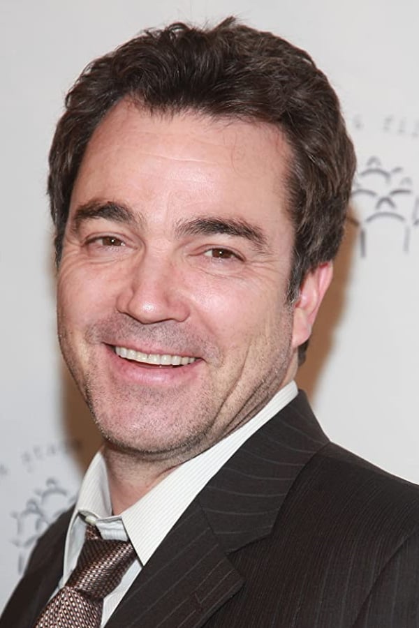 Jon Tenney.jpg