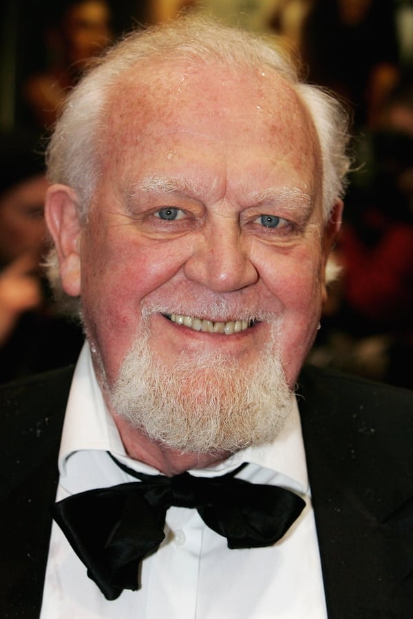 Joss Ackland.jpg