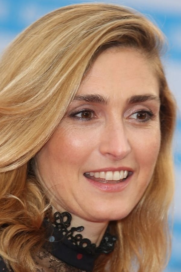 Julie Gayet.jpg