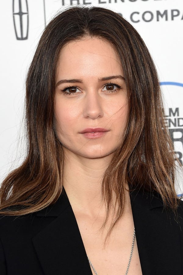 Katherine Waterston.jpg