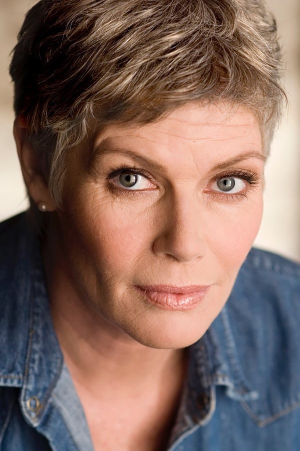 Kelly McGillis.jpg