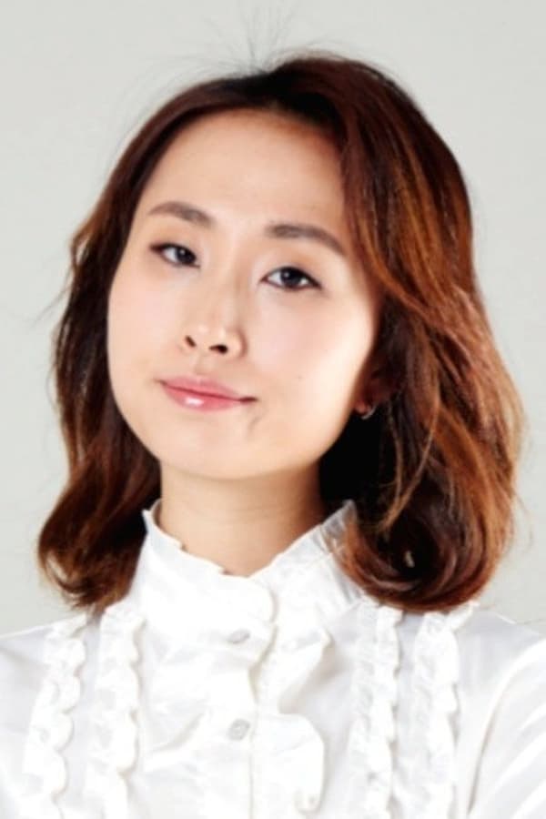 Lee Yoo-rin.jpg