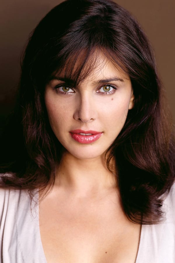 Lisa Ray.jpg