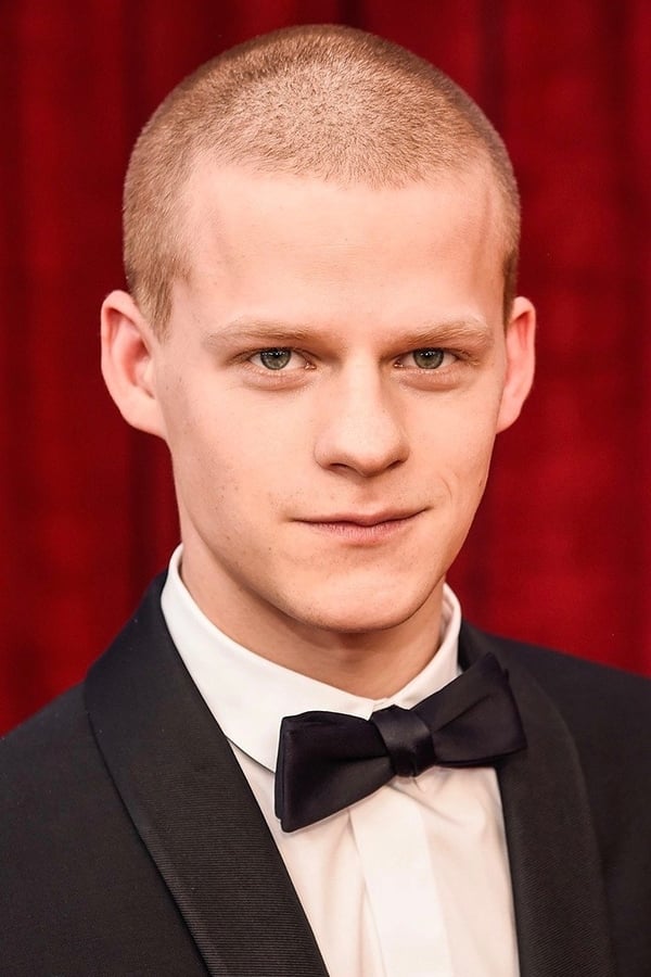 Lucas Hedges.jpg