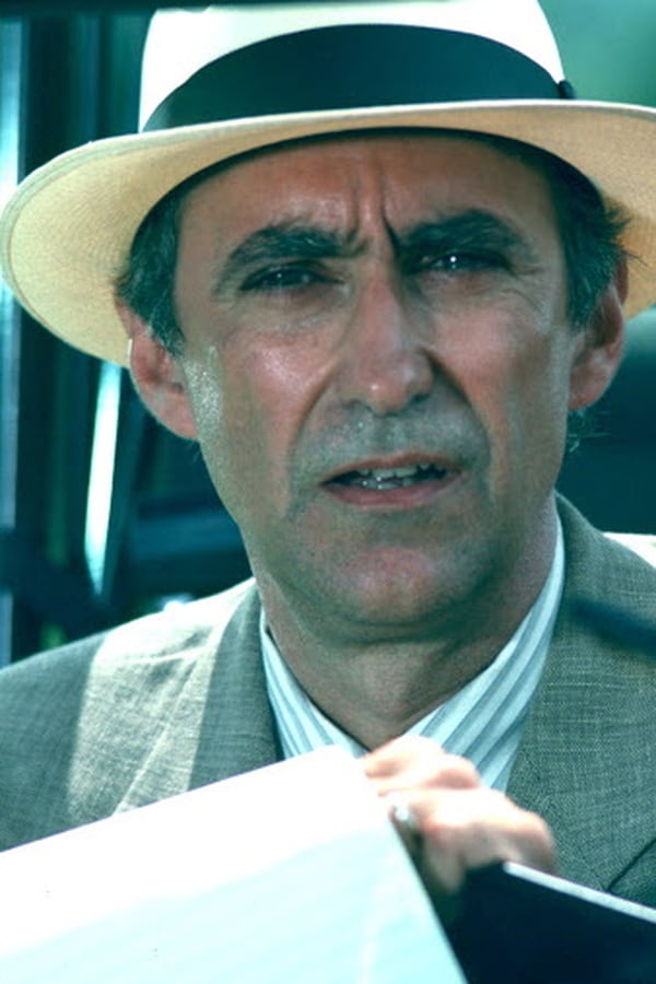 Martin Ferrero.jpg