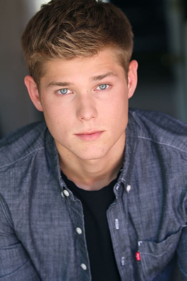 Mason Dye.jpg