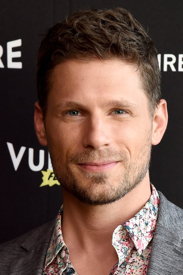 Matt Lauria.jpg