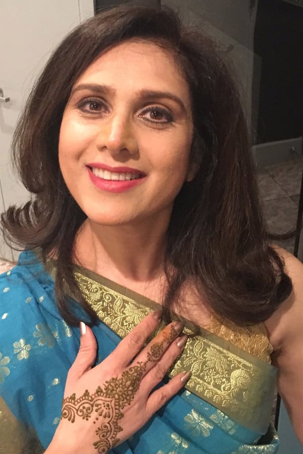 Meenakshi Seshadri.jpg