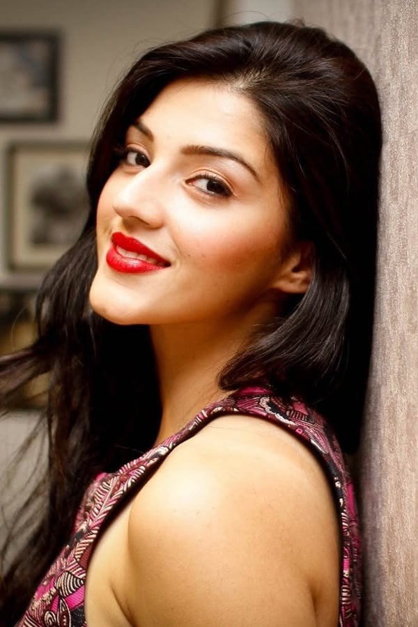 Mehreen Pirzada.jpg