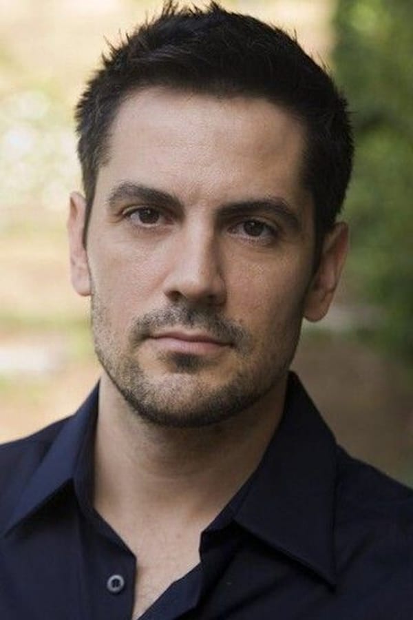 Michael Landes.jpg