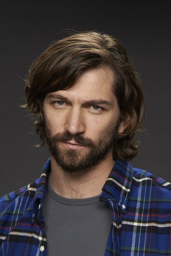 Michiel Huisman.jpg