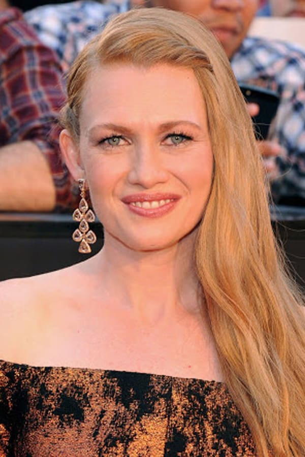 Mireille Enos.jpg