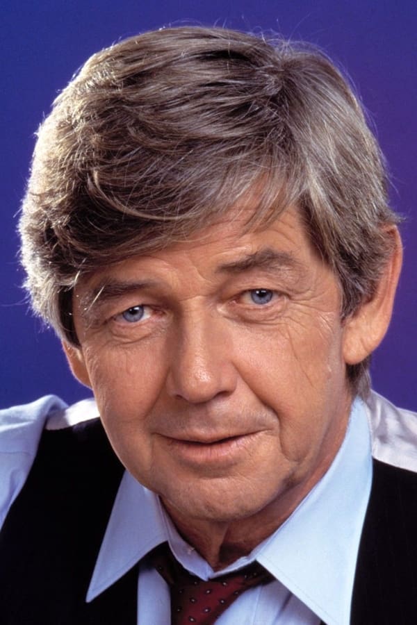 Ralph Waite.jpg