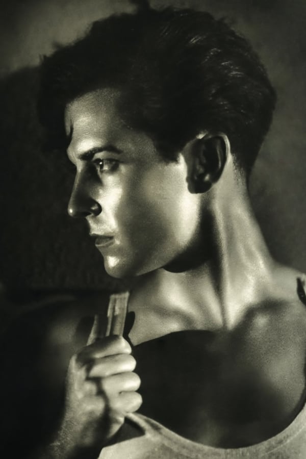 Ramon Novarro.jpg