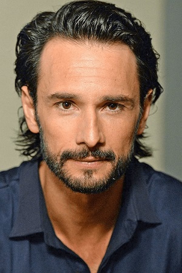 Rodrigo Santoro.jpg