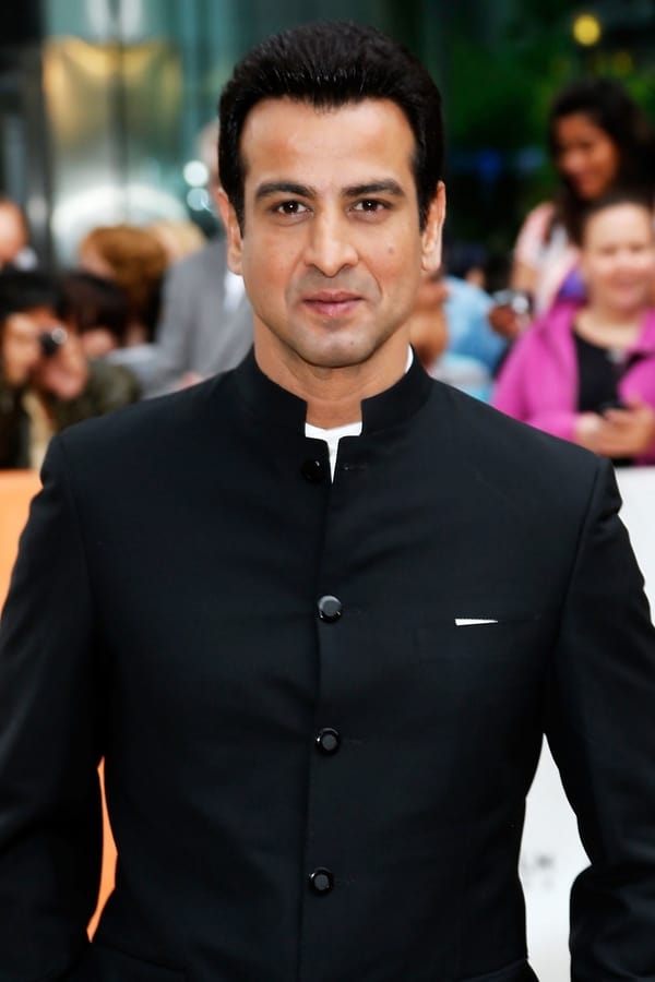 Ronit Roy.jpg