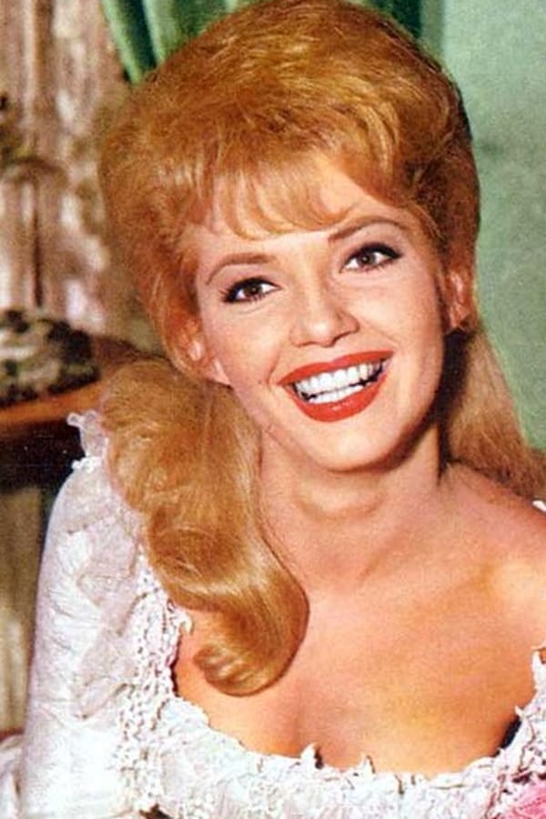 Ruta Lee.jpg