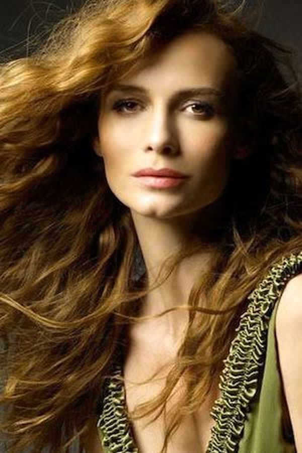 Saffron Burrows.jpg