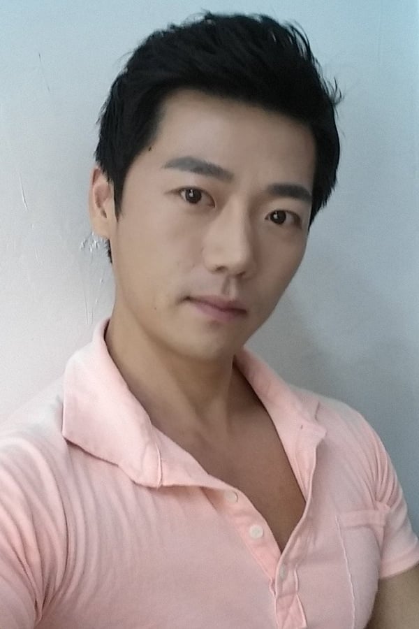 Sang Woo.jpg