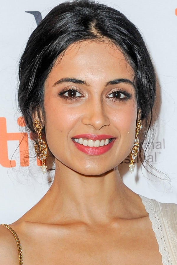 Sarah-Jane Dias.jpg