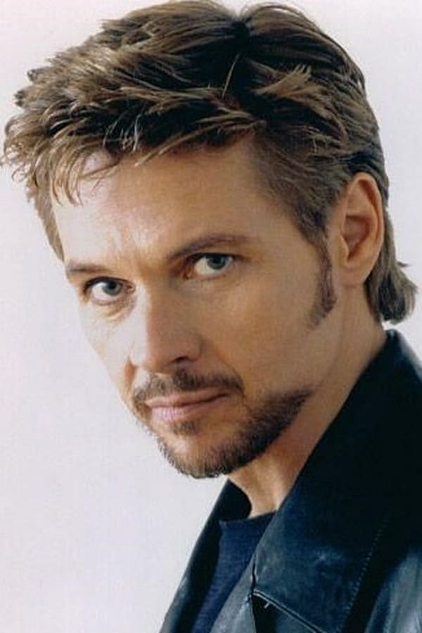 Stephen Nichols.jpg