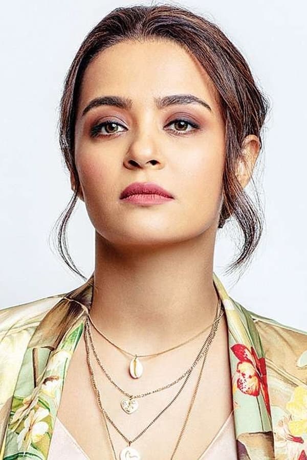 Surveen Chawla.jpg