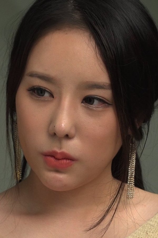 Tae Hee.jpg