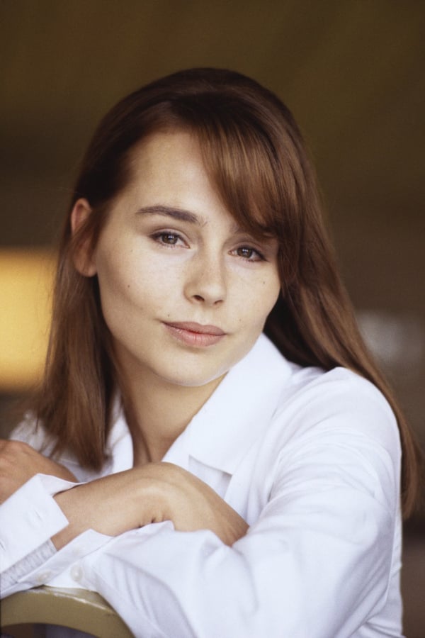 Tara Fitzgerald.jpg