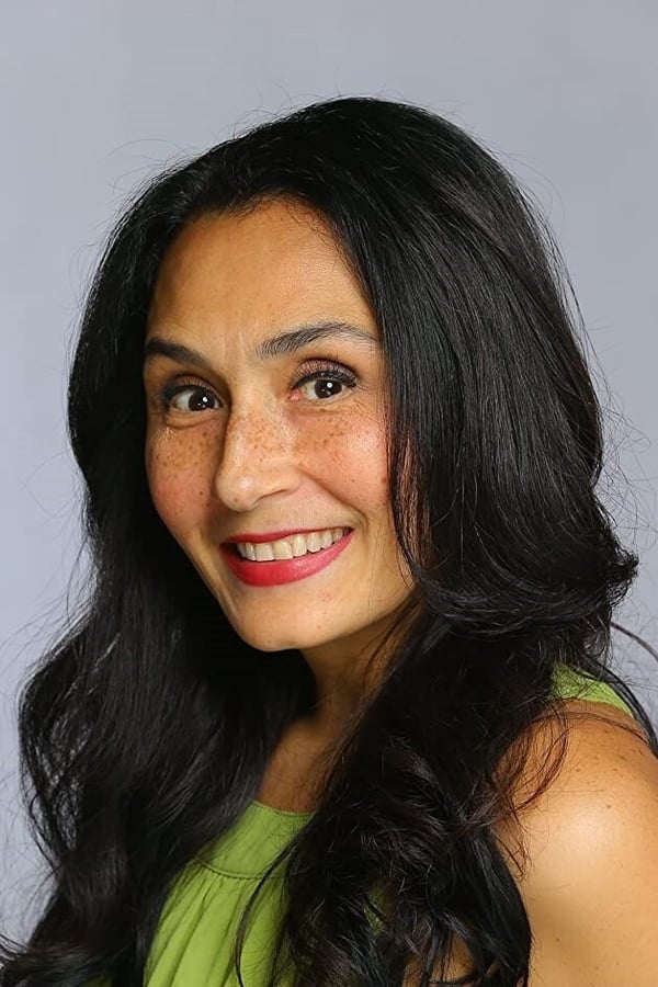 Teresa Loyzaga.jpg