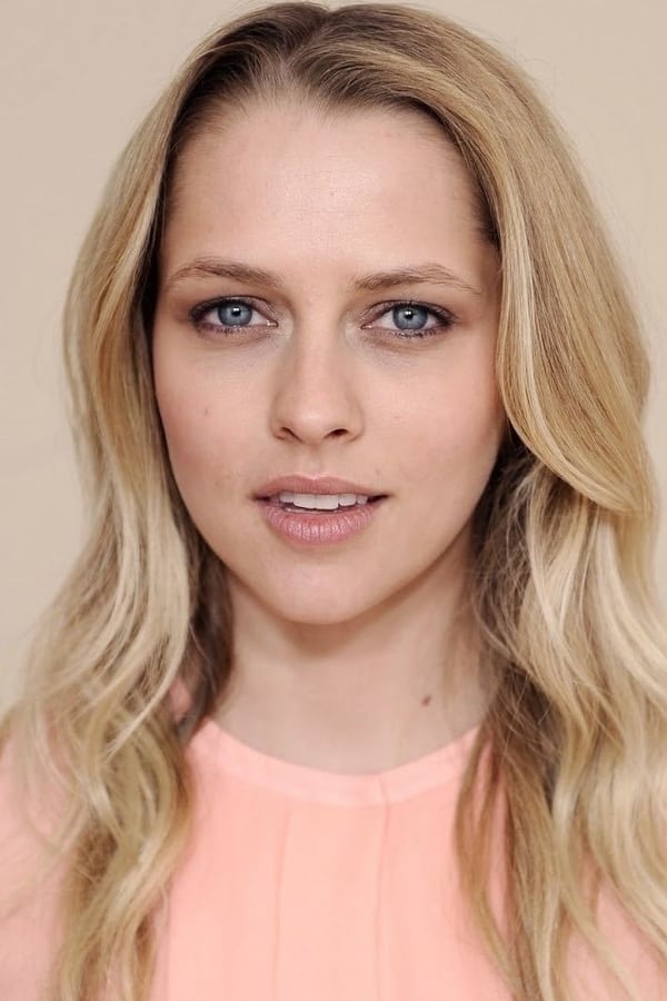 Teresa Palmer.jpg