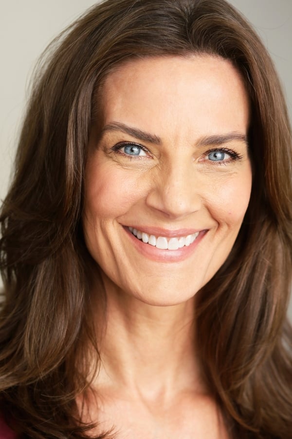 Terry Farrell.jpg