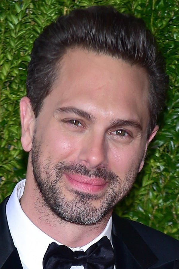 Thomas Sadoski.jpg