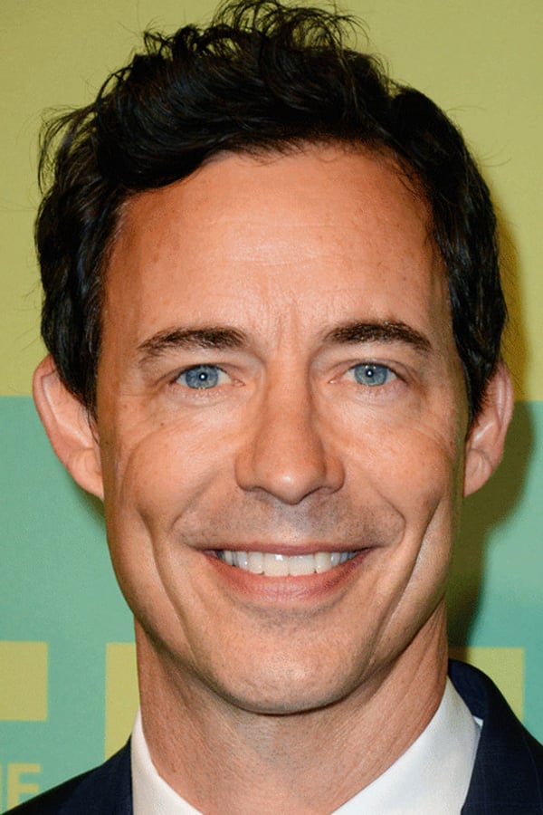 Tom Cavanagh.jpg