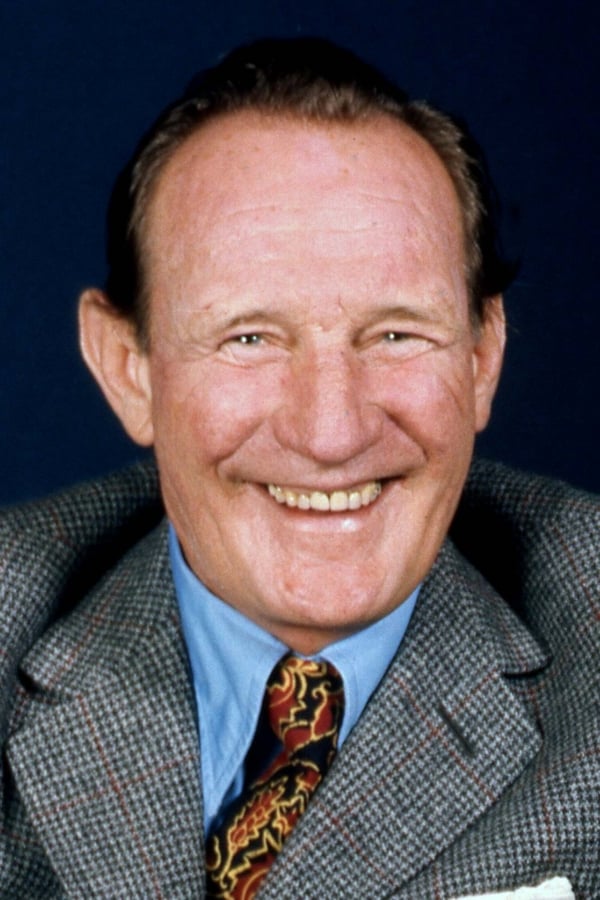 Trevor Howard.jpg