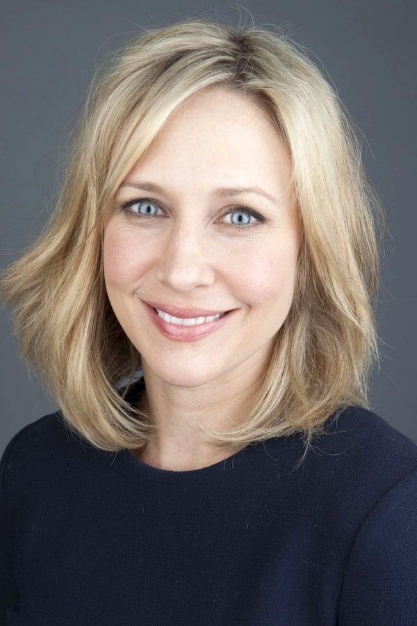 Vera Farmiga.jpg