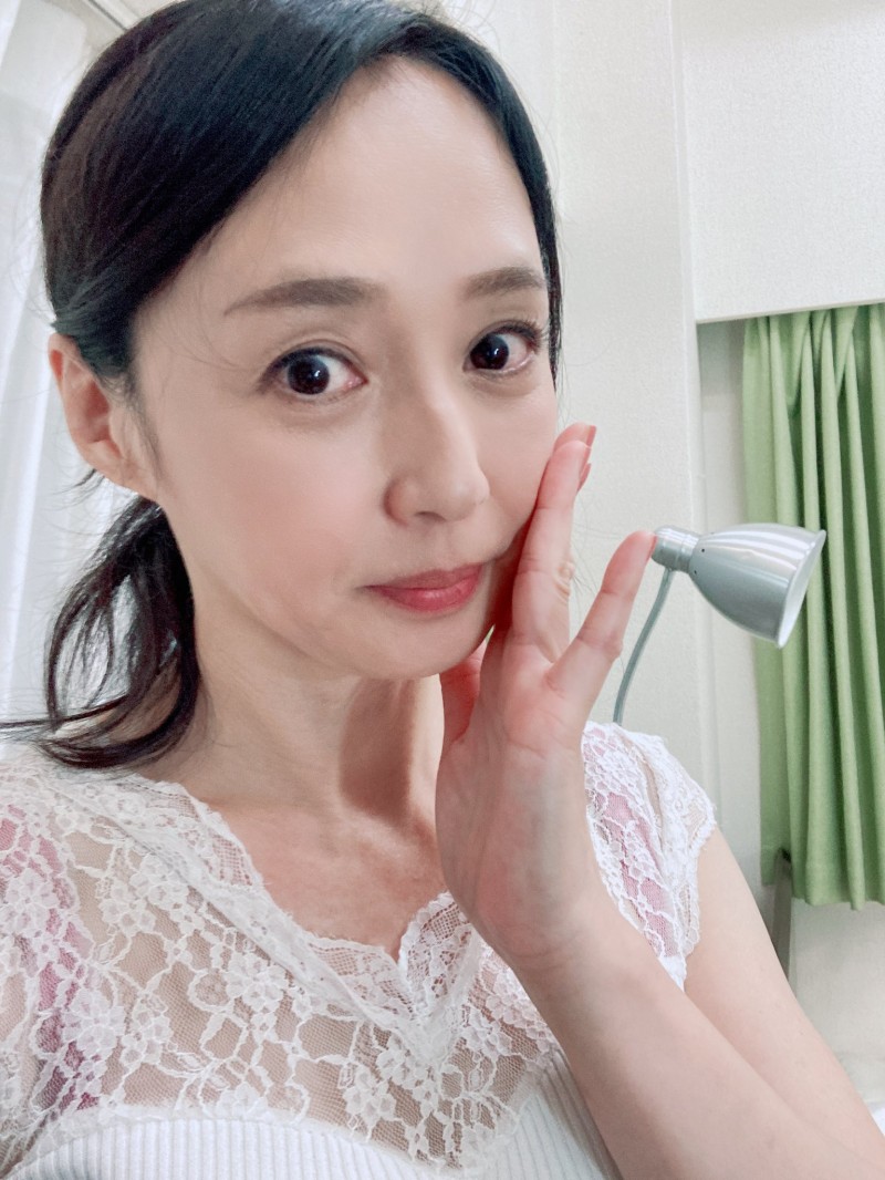 安野由美(Anno Yumi)写真图片688.jpg