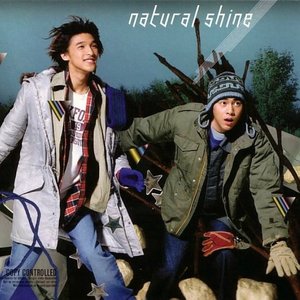 Shine2003《Natural Shine》专辑封面图片.jpg