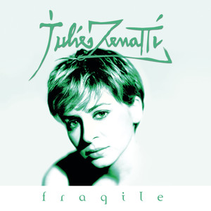 Julie Zenatti2000《Fragile》专辑封面图片.jpg